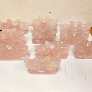 Rose Duck Pair Carving – Natural Crystal Love Ducks, 100–200g each. Hand-carved gemstone birds for wedding gifts & elegant home décor.